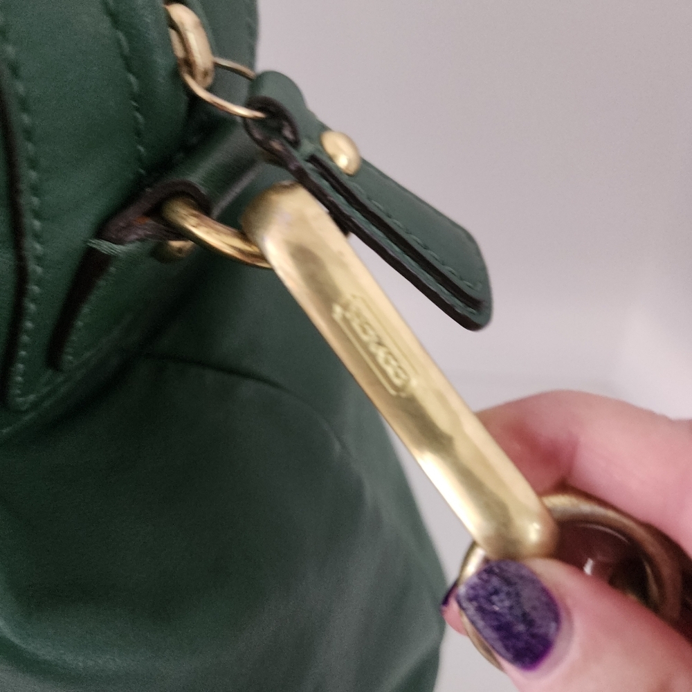 COACH LEATHER TOP ZIP GOLD HARDWARE SATCHEL - Picture 7 of 10